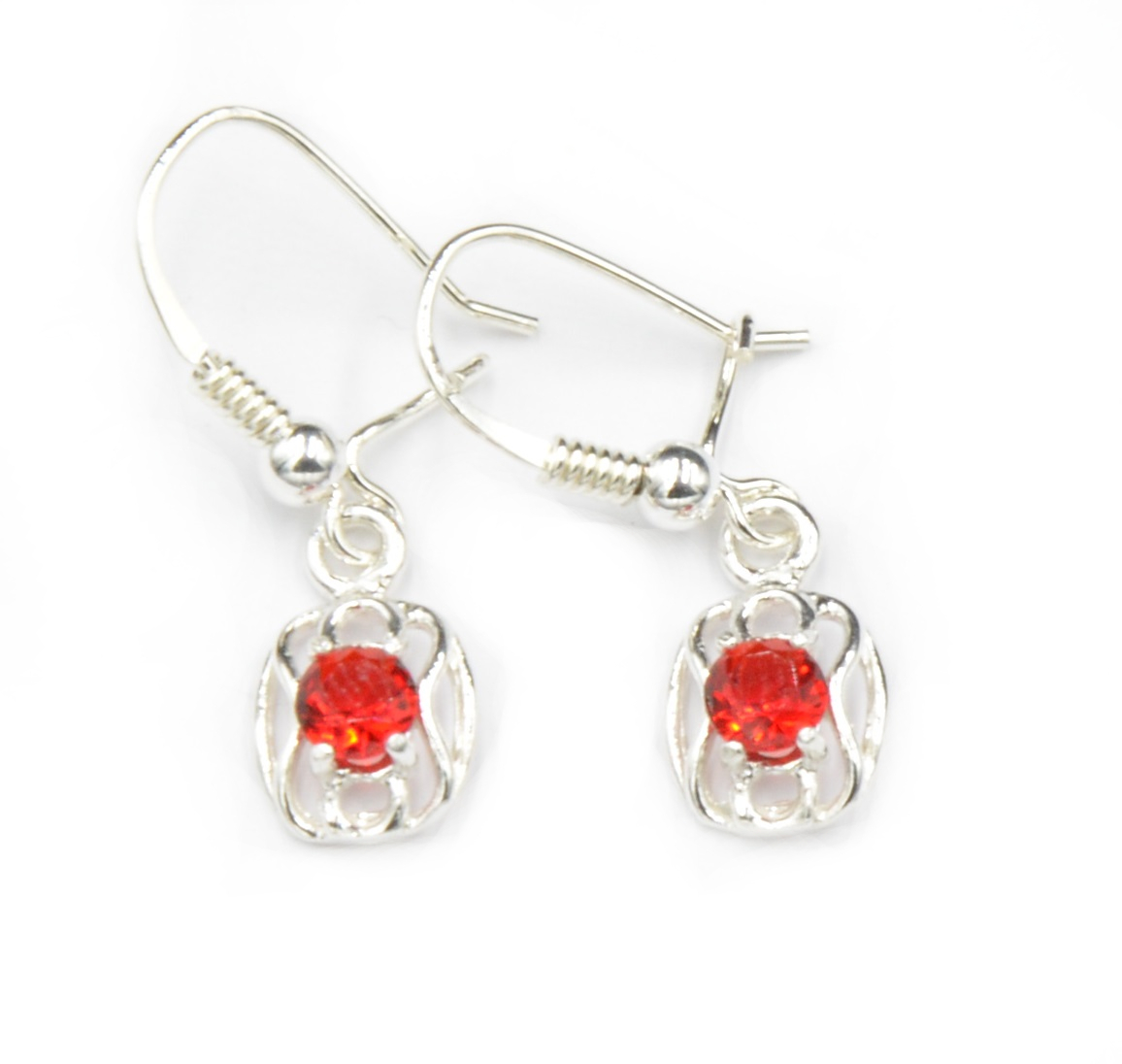 

Kolczyki Srebrne Z Czerwonymi Cyrkoniami Wiszące