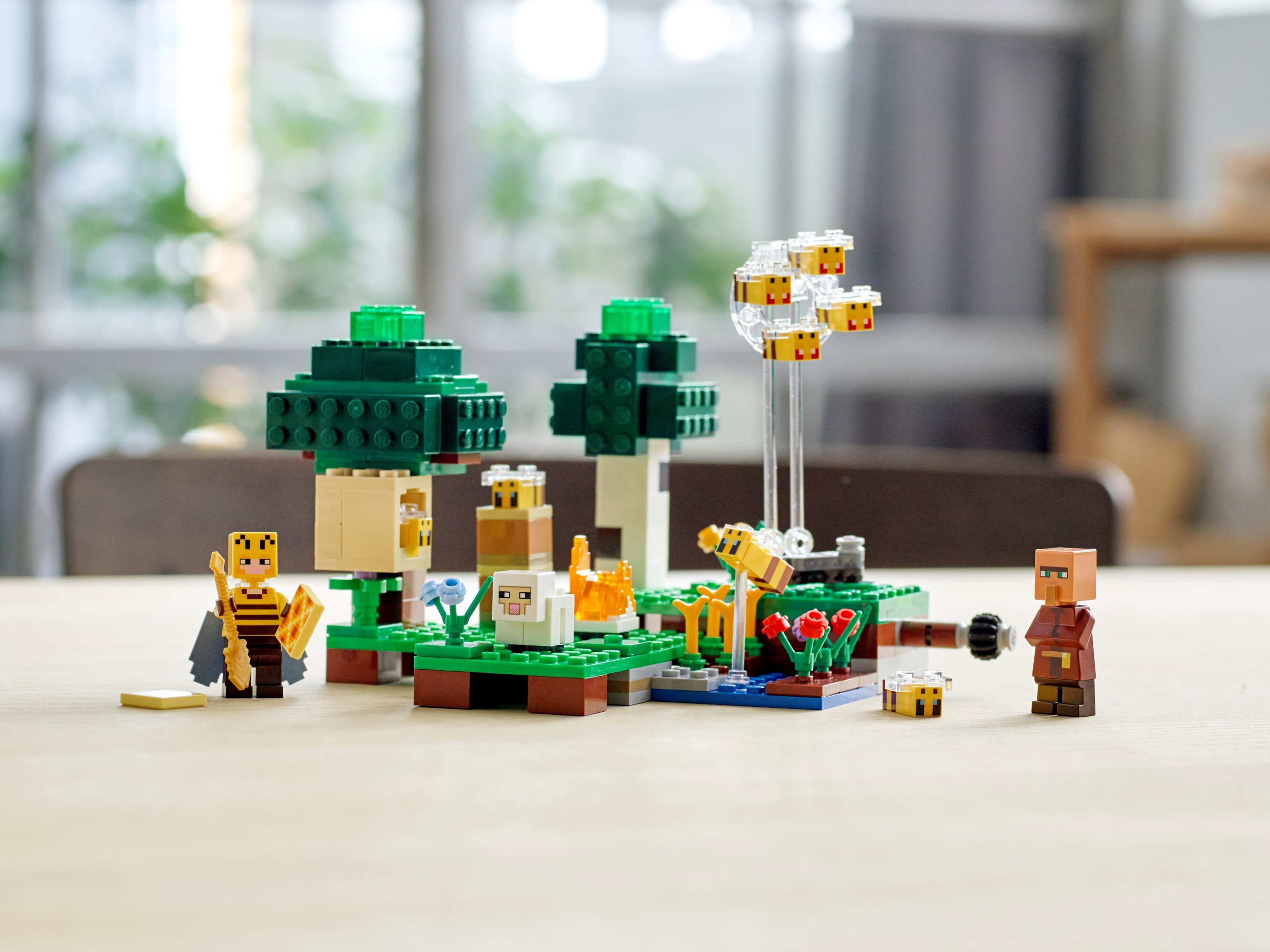 LEGO Minecraft 21165 Pasieka Bohater Minecraft