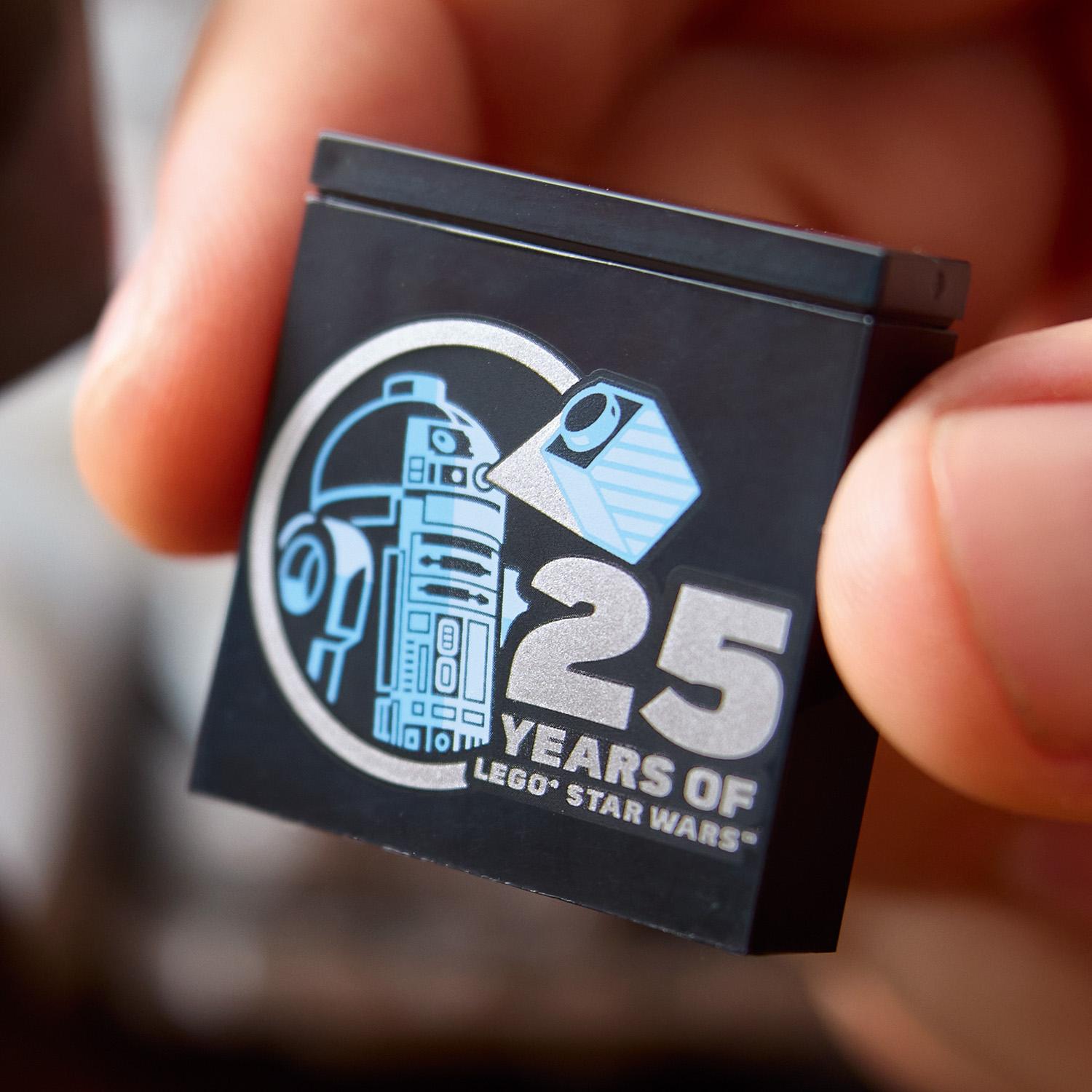 LEGO Star Wars 75375 SOKÓŁ MILLENIUM + KATALOG PDF Nazwa zestawu LEGO STAR WARS 75375 SOKÓŁ MILLENIUM