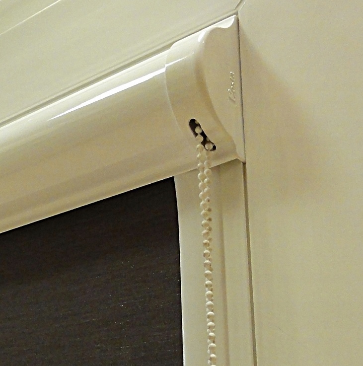 ROLETY W KASECIE ALU ZACIEMNIAJĄCE 100% Kod producenta Roleta w kasecie termo Biała