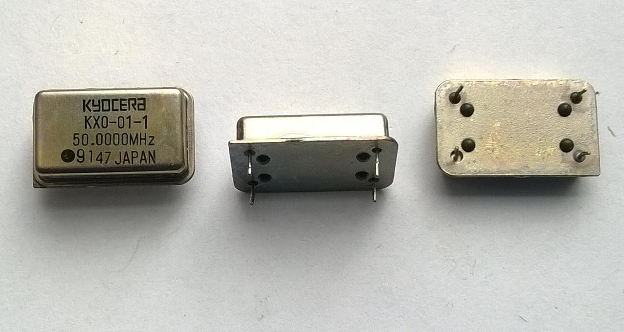 GENERATOR KWARC. KYOCERA KX0-01-1 50,0000MHz 50MHz