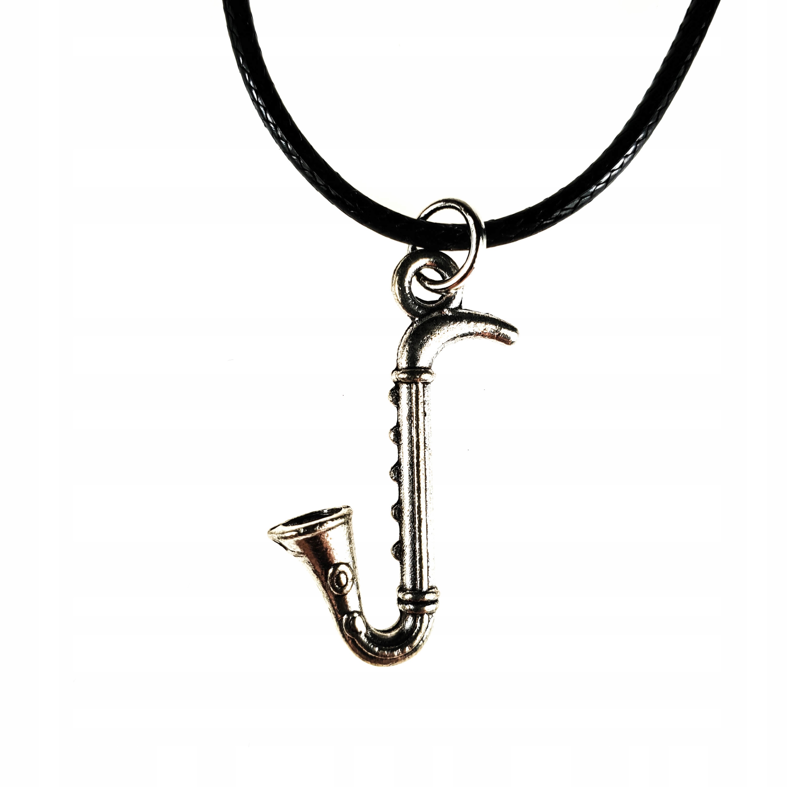 

Piękny Subtelny Naszyjnik Saksofon Posrebrzany