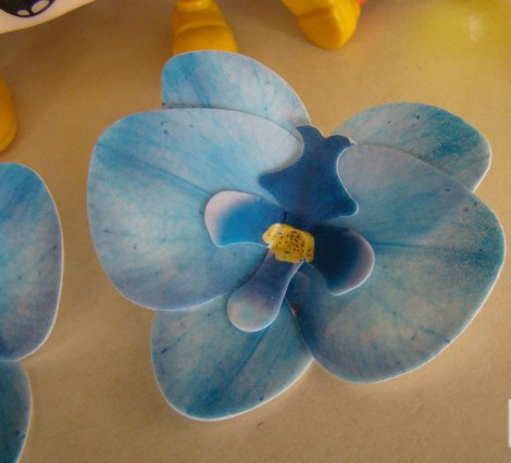 STORCZYK WAFLOWY Niebieski DEKORACJA NA TORT 8cm Kolor niebieski