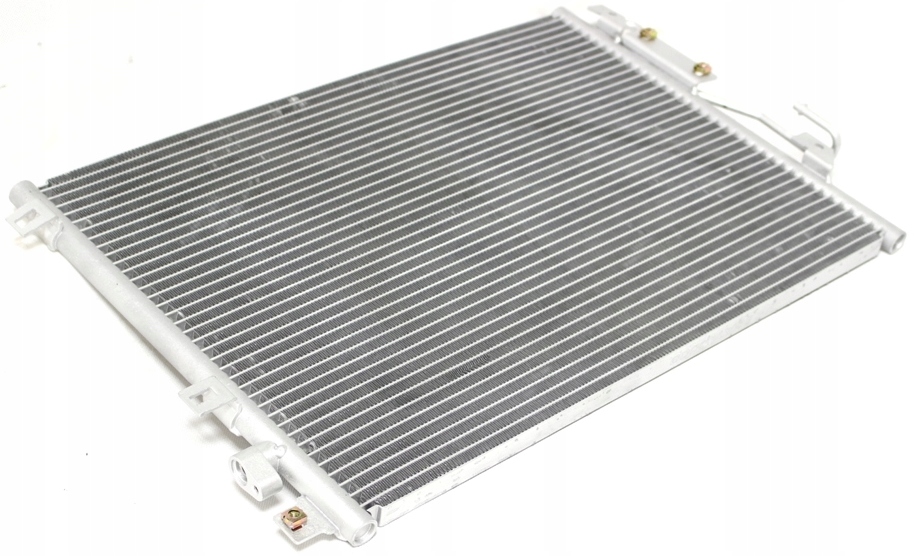 7700428083 8200024038 - РАДИАТОР КОНДИЦИОНЕРА RENAULT CLIO II 2 ' 98-