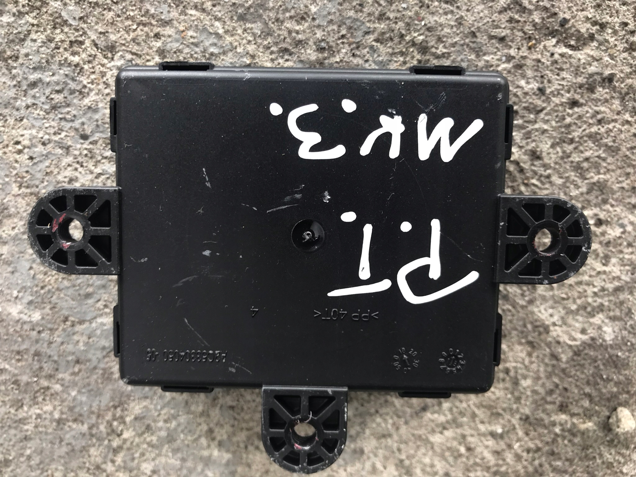 Moduł drzwi Ford Focus mk3 Prawy tył BV6N-14B532 Producent części Ford OE