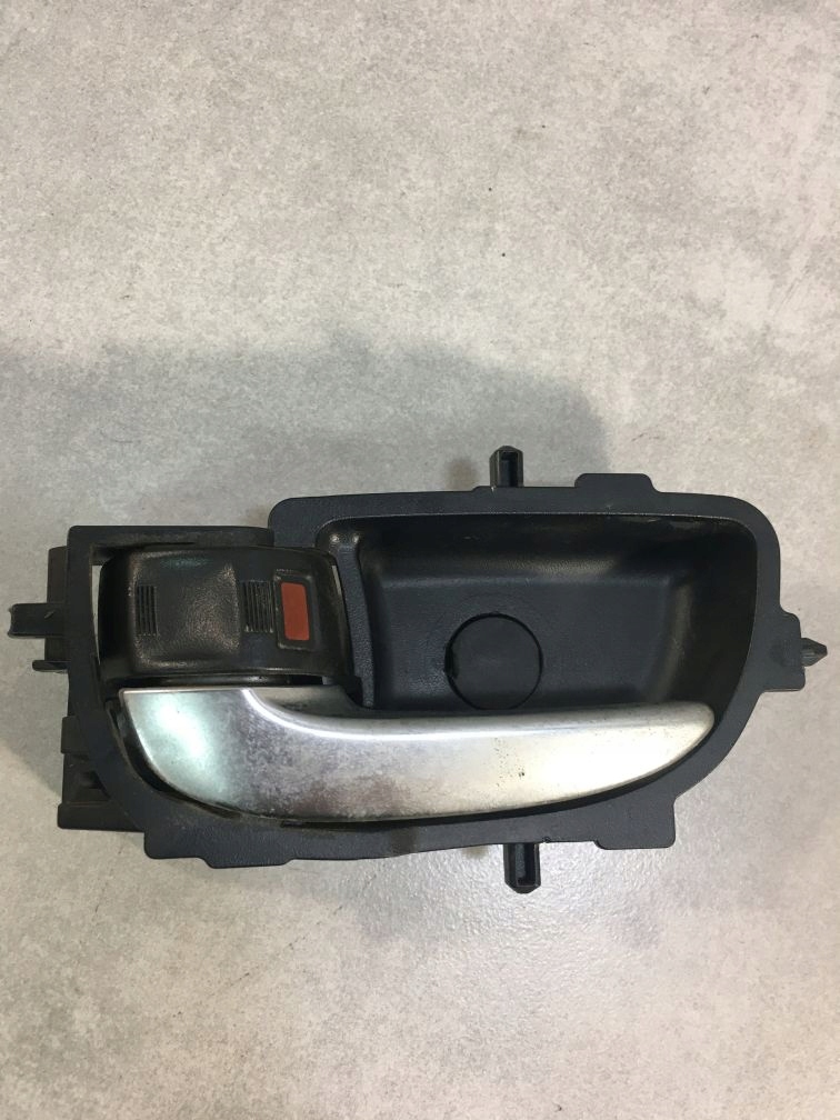 KLAMKA WEWNĘTRZNA LEWA AURIS II 692060D270