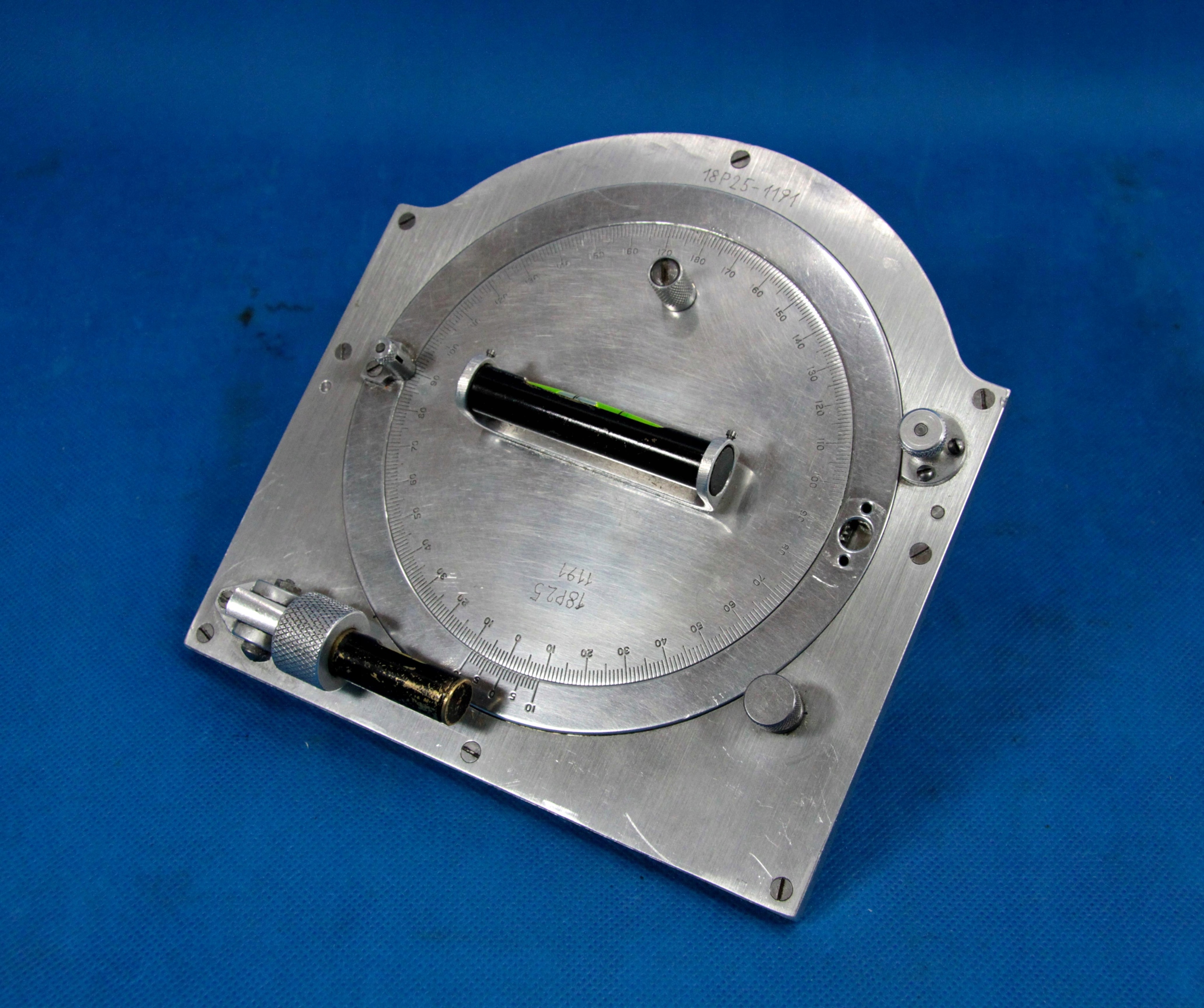 УНИВЕРСАЛЬНЫЙ КЛИНОМЕТР ДЛЯ ПРОПЕЛЛЕРОВ США