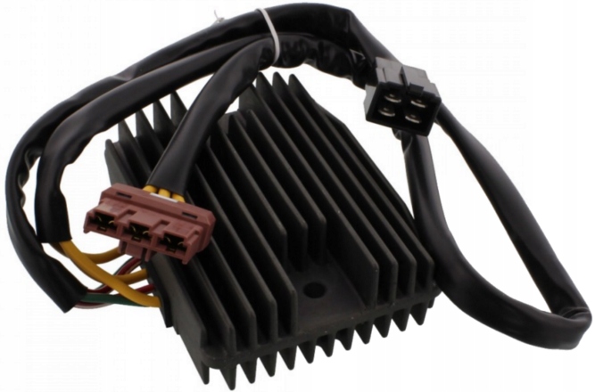 Regulátor Napätia Derbi GP1 250 a Racing 08-10 Nový