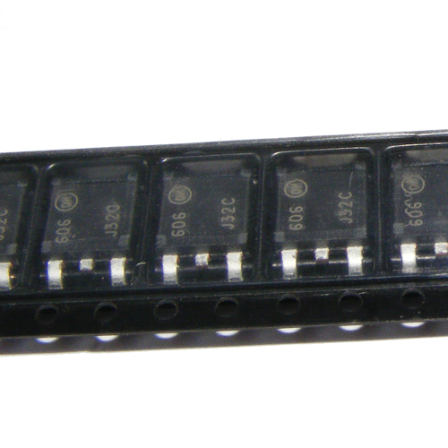 

Tranzystor Pnp MJD32CT Dpak 100V 3A 10W On x3