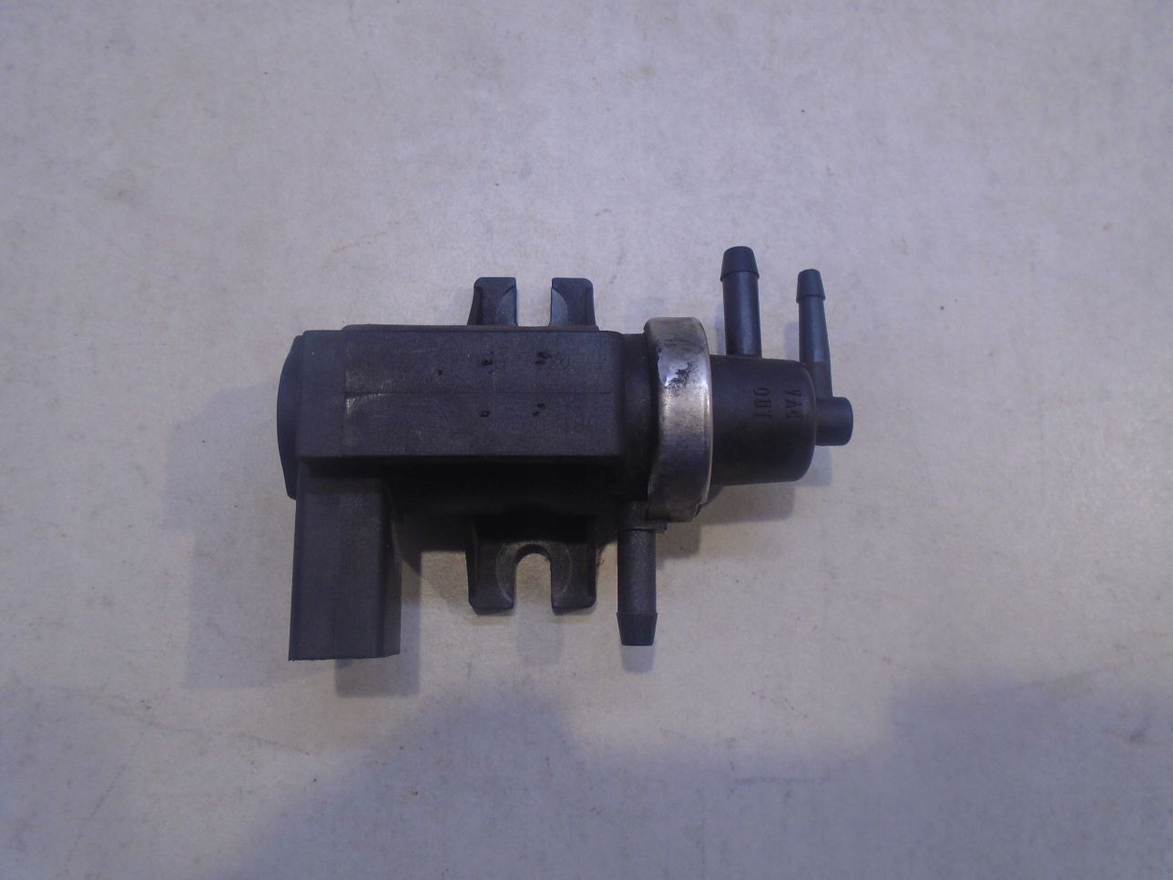 ZAWÓR PODCIŚNIENIOWY VW GOLF 4 1.9 TDI 1J0906627