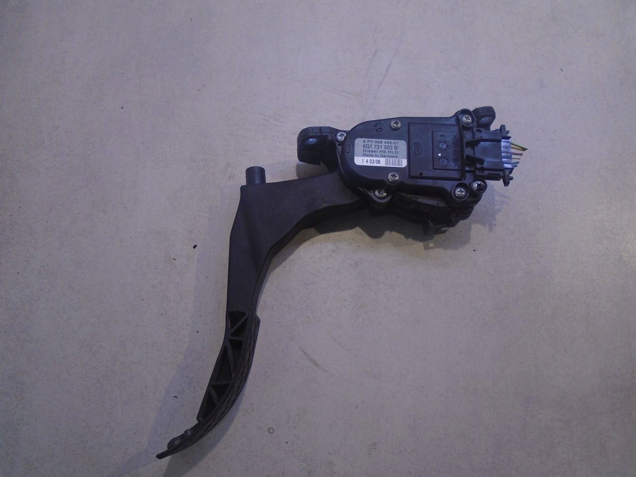 POTENCJOMETR GAZU SKODA FABIA 1.9 TDI 6Q1721503B