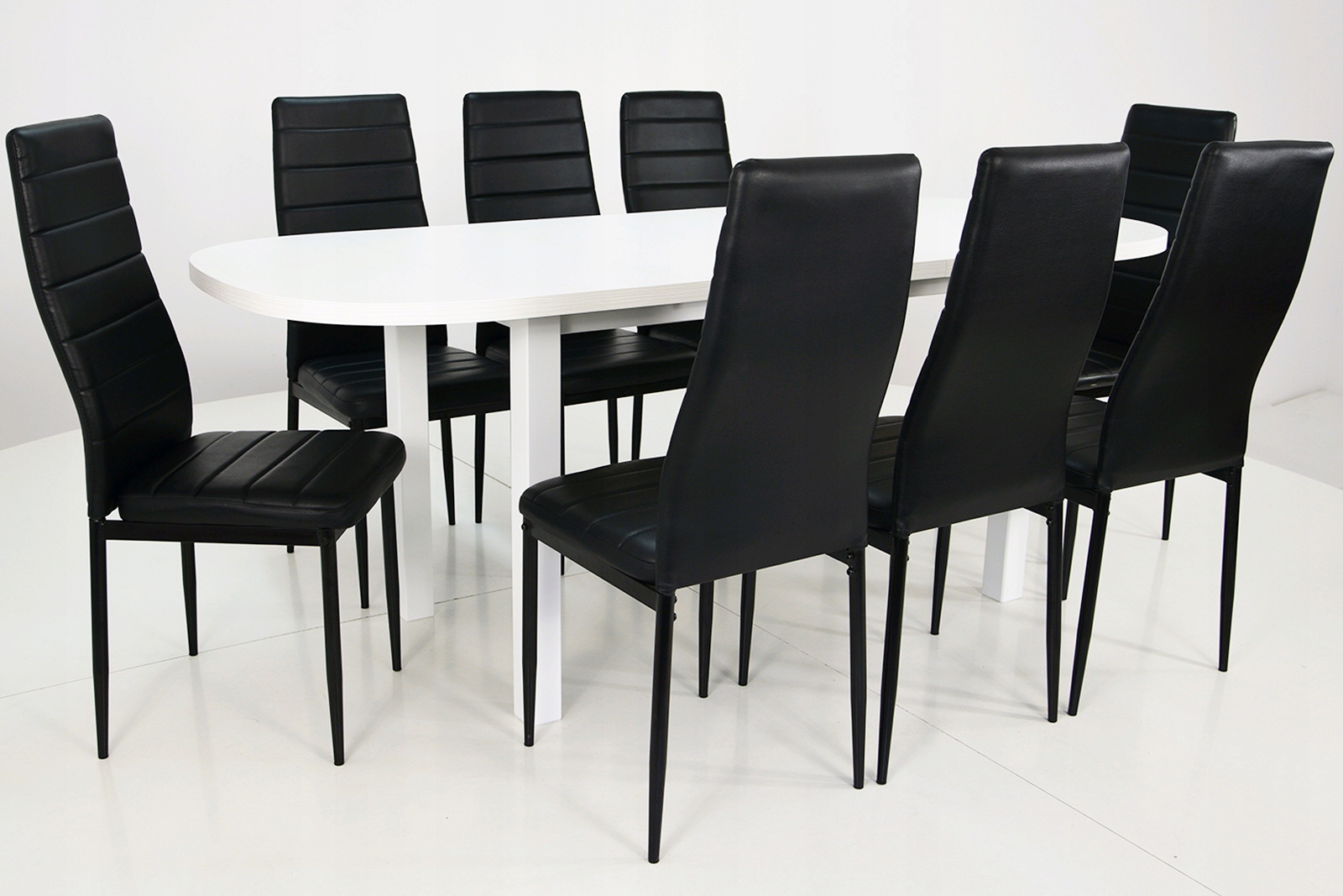 OWALNY Stół rozkładany 80/200 i 8 krzeseł CZARNYCH Marka Grande