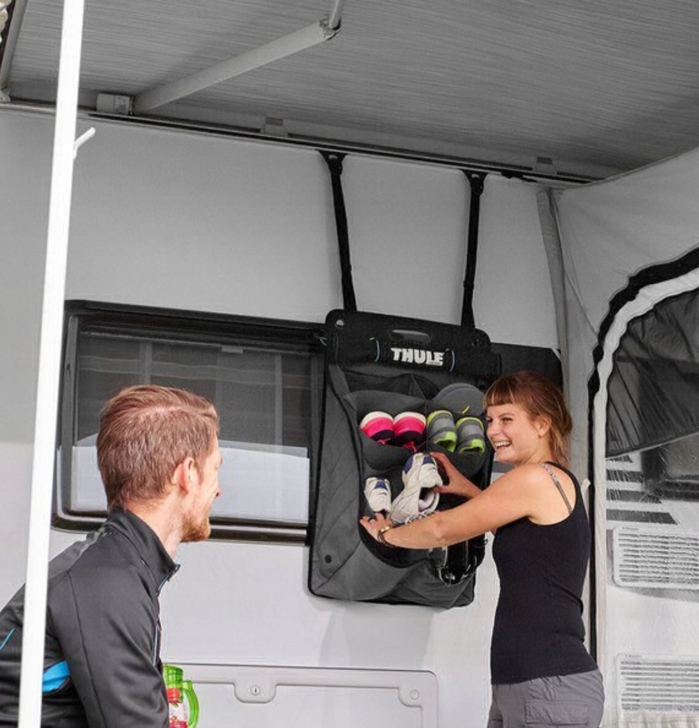 ORGANIZER TURYSTYCZNY WISZACY NA BUTY SZAFKA THULE Part number 306925