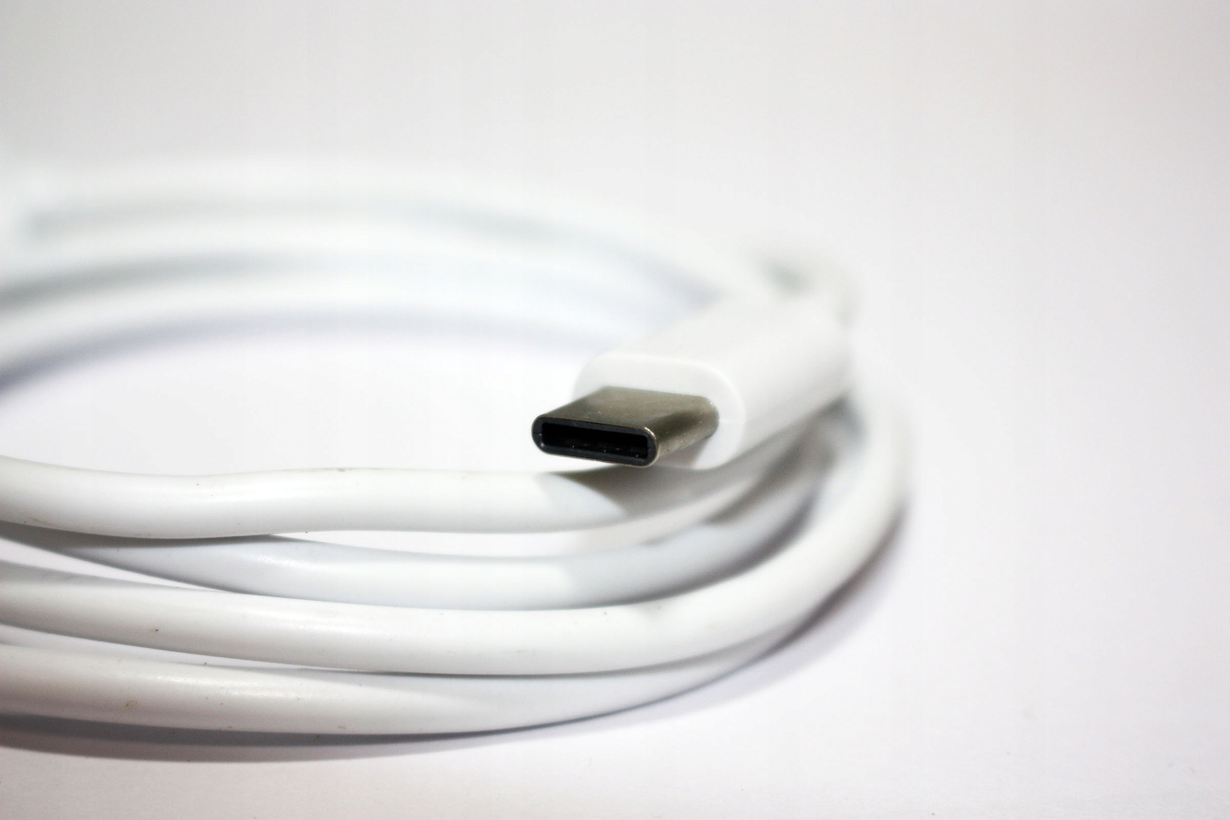 Kabel USB-C do telefonu typu C przewód biały EAN (GTIN) 5907772228579