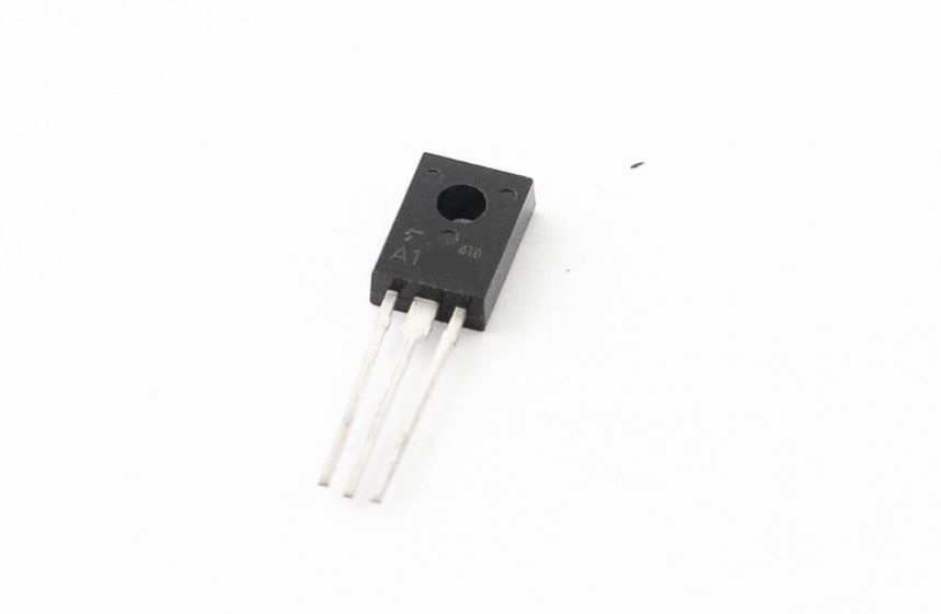 

Tranzystor 2SA1538 Pnp 200mA 120V Toshiba