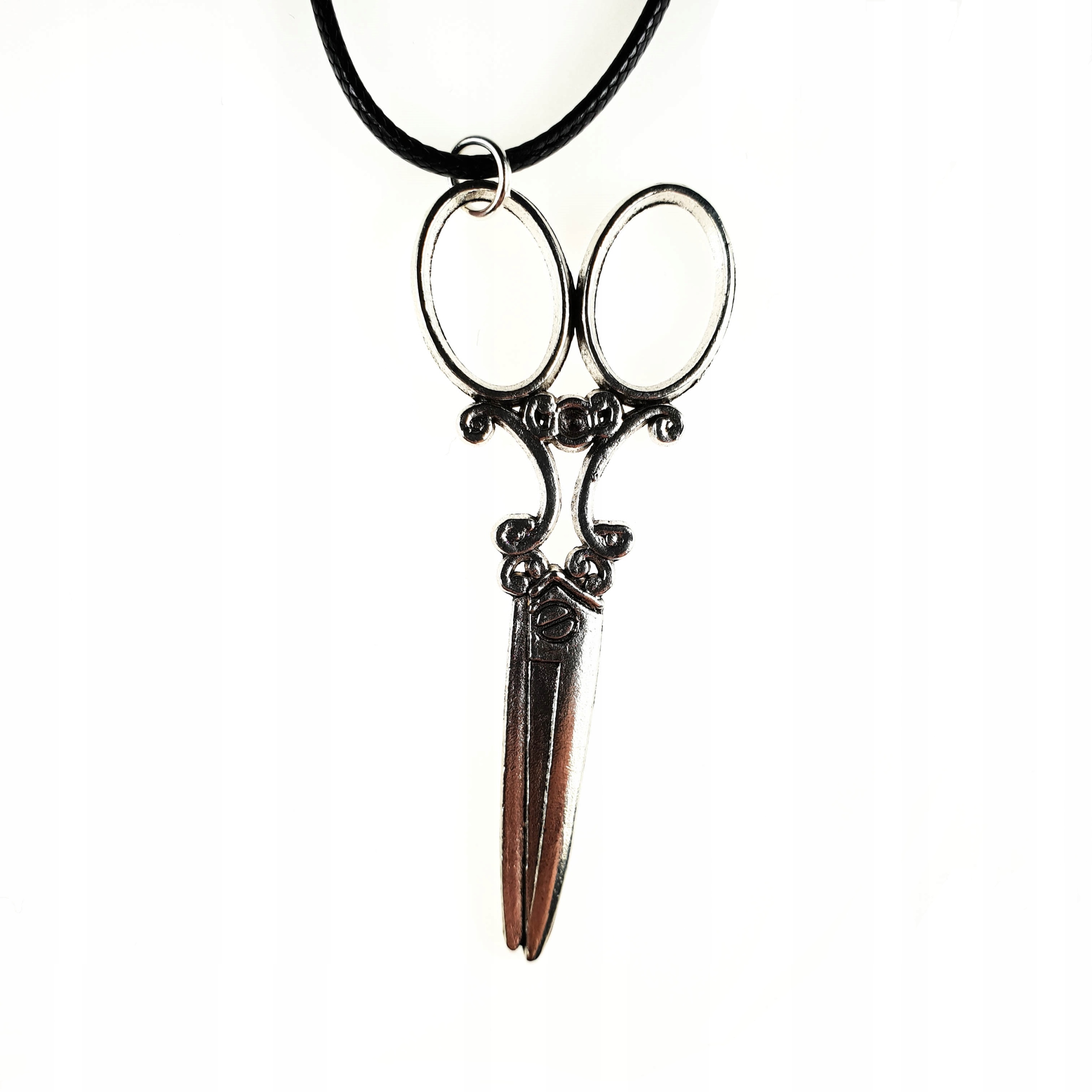 

Piękny Naszyjnik Nożyce Nożyczki Posrebrzany