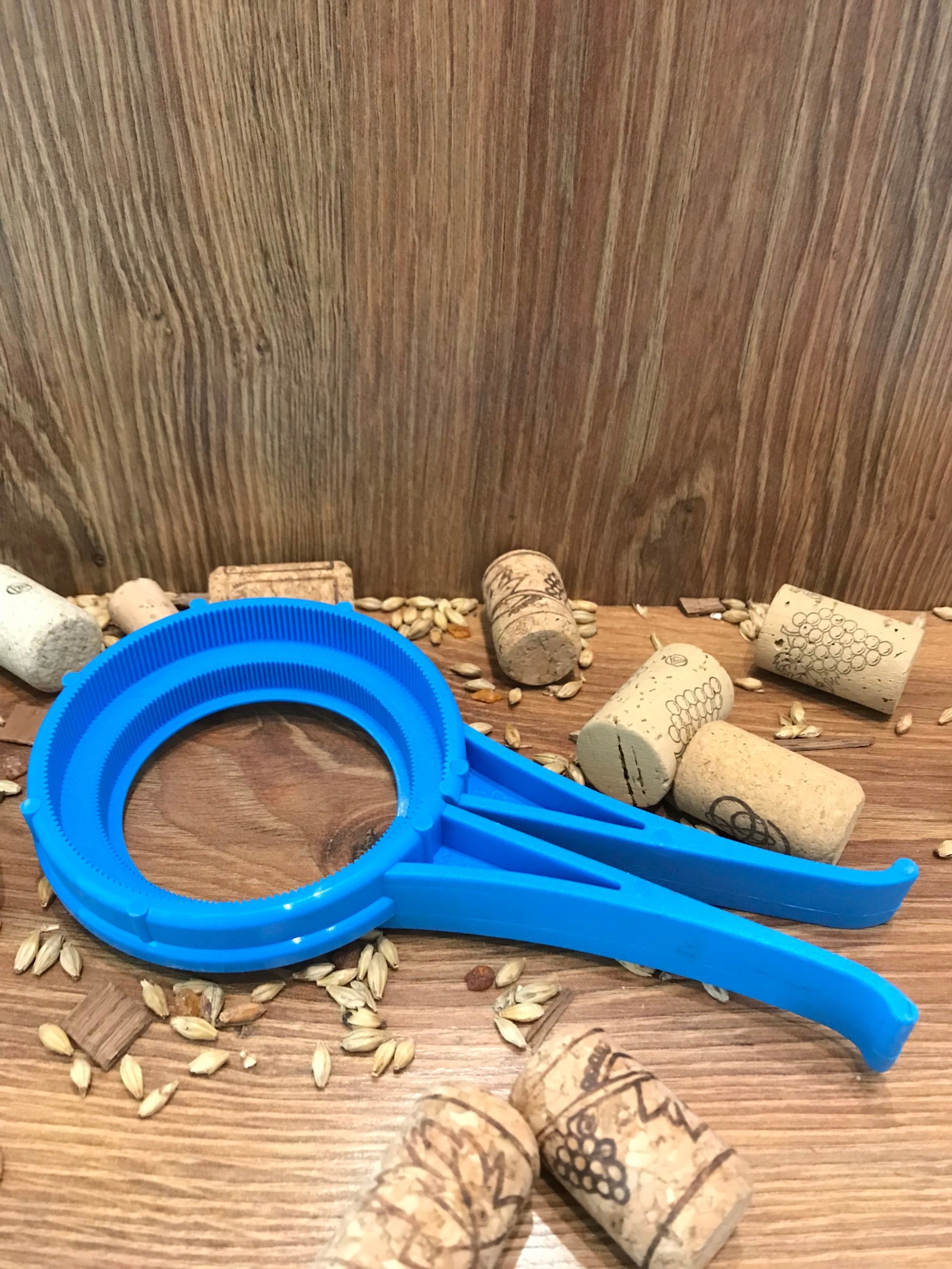 

Otwieracz Do Słoików Plastikowy Duże I Małe Słoiki