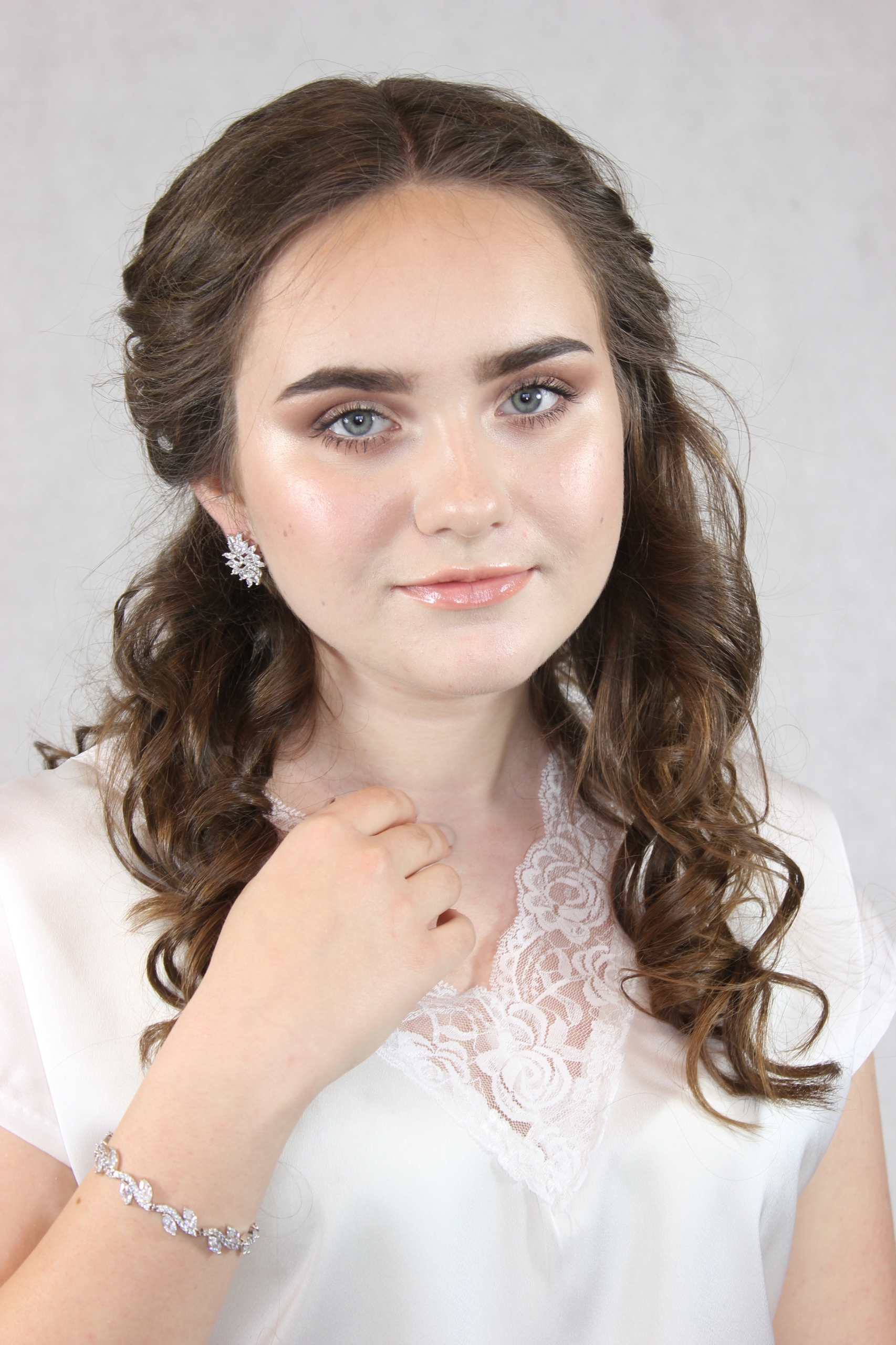 EKSKLUZYWNE KOLCZYKI, DIAMENTOWE CYRKONIE, PIĘKNE Kod producenta KSA0009