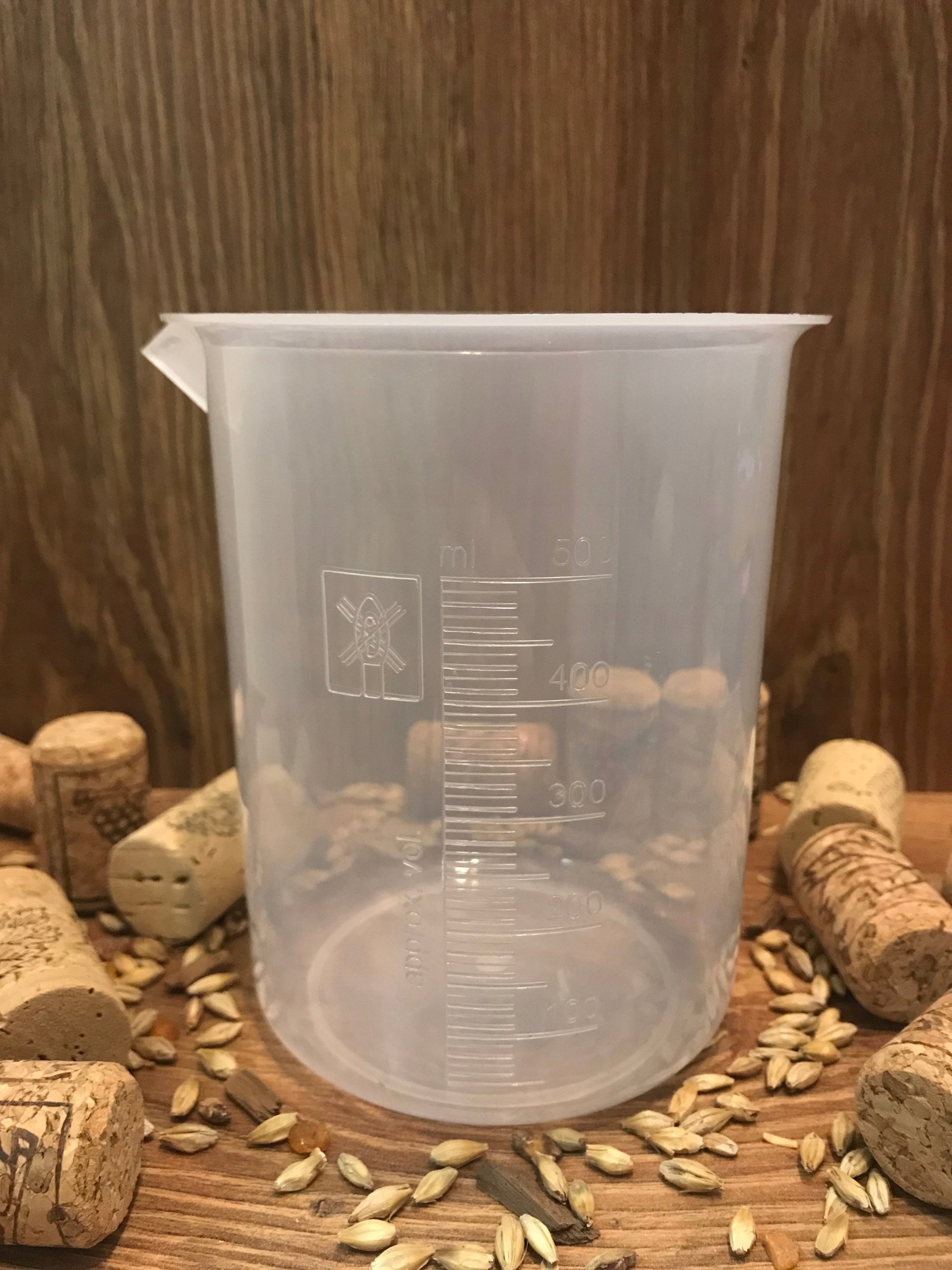 

Zlewka Pp 500ML Z Wylewem Skala Tłoczona