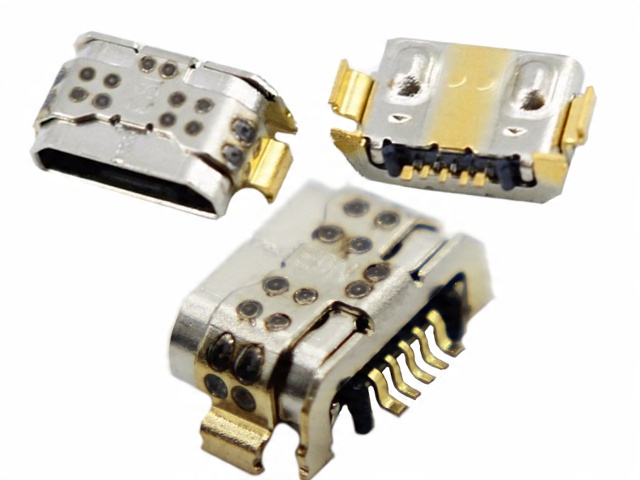 

Złącze Gniazdo micro usb P9 Lite