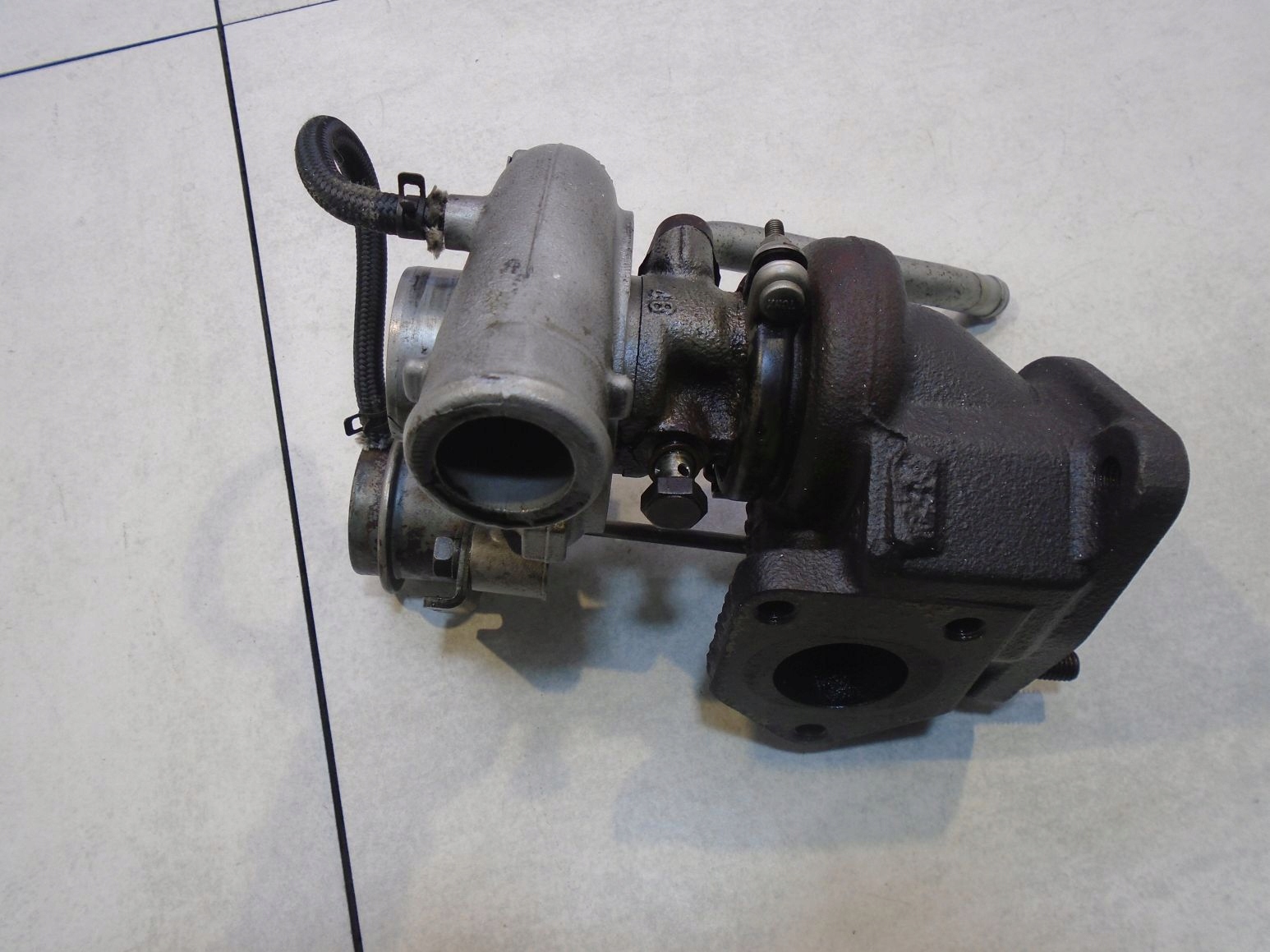 TURBINA turbo BMW E 46 2.0D TDO25L308T33
