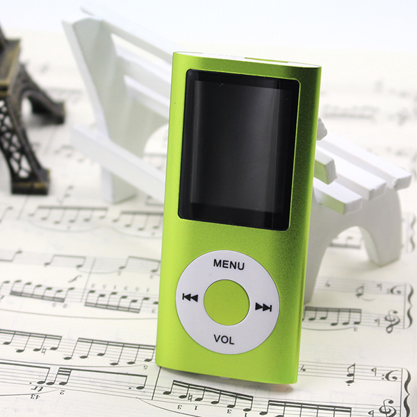 ODTWARZACZ MP4 MP3 MENU PL RADIO DYKTAFON SD 8GB Komunikacja brak