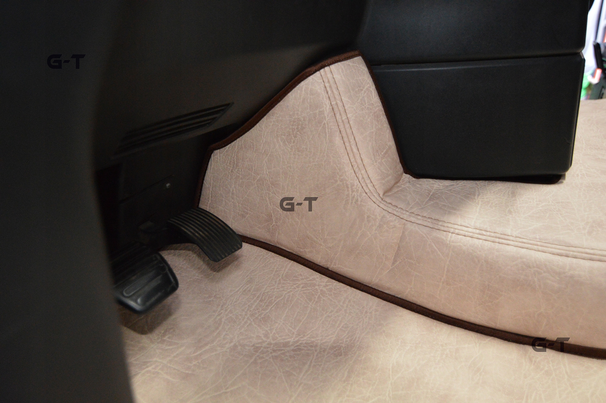 DYWANIKI SKORA MARSZCZONA MAN TGX PO 2017 R 2SZUF