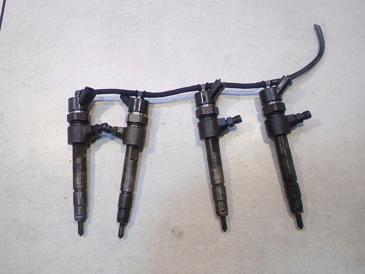 Einspritzdüse FIAT STILO 1.9 JTD 044511011