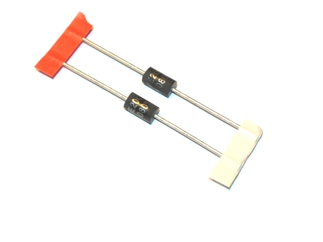 

1.5KE6.8A transil 1500W 6.8V 1-kier. [4szt] #920