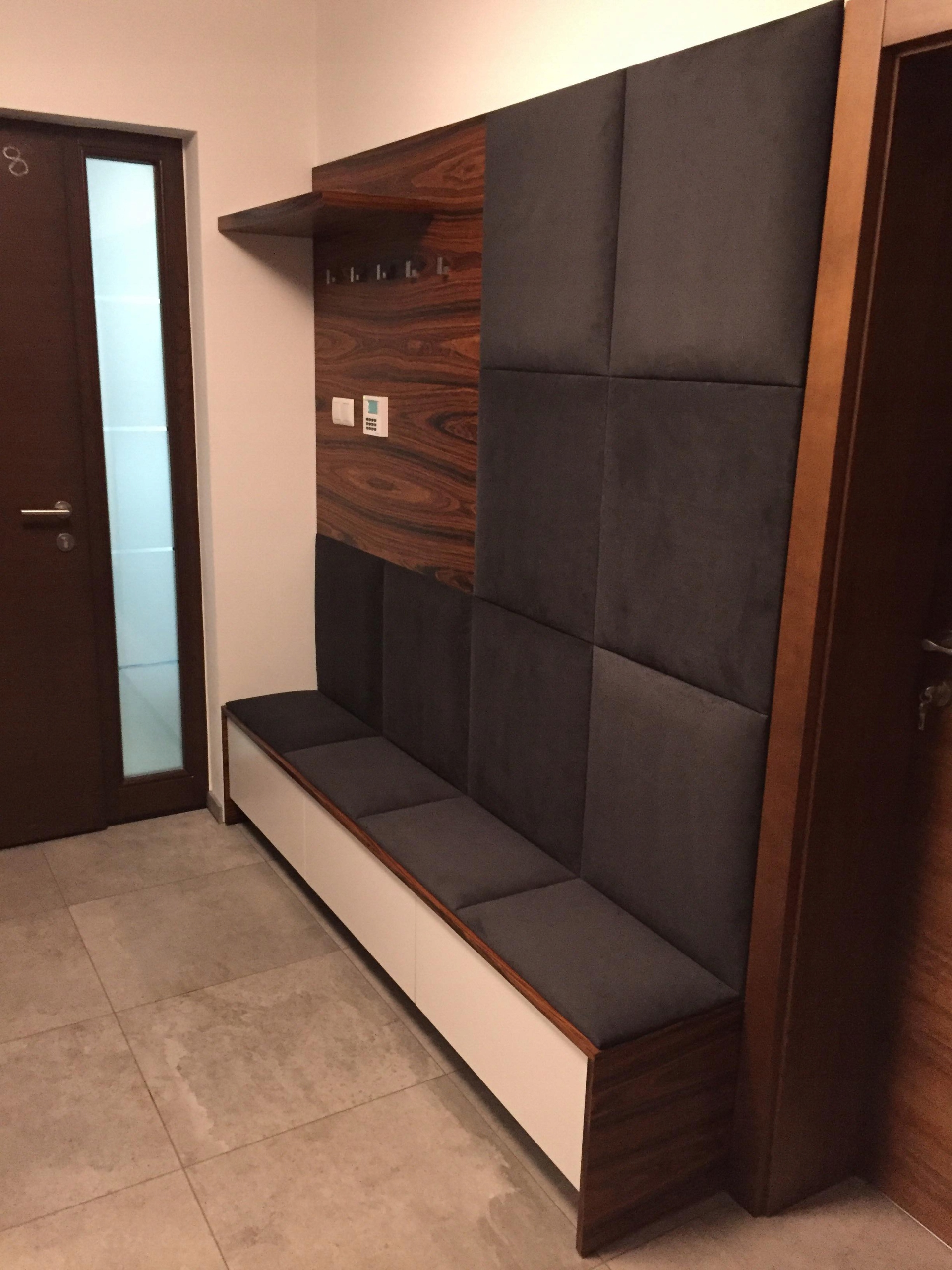 Panele tapicerowane 50x50 wiatrołap narożnik wnęka Producent CustomSpace