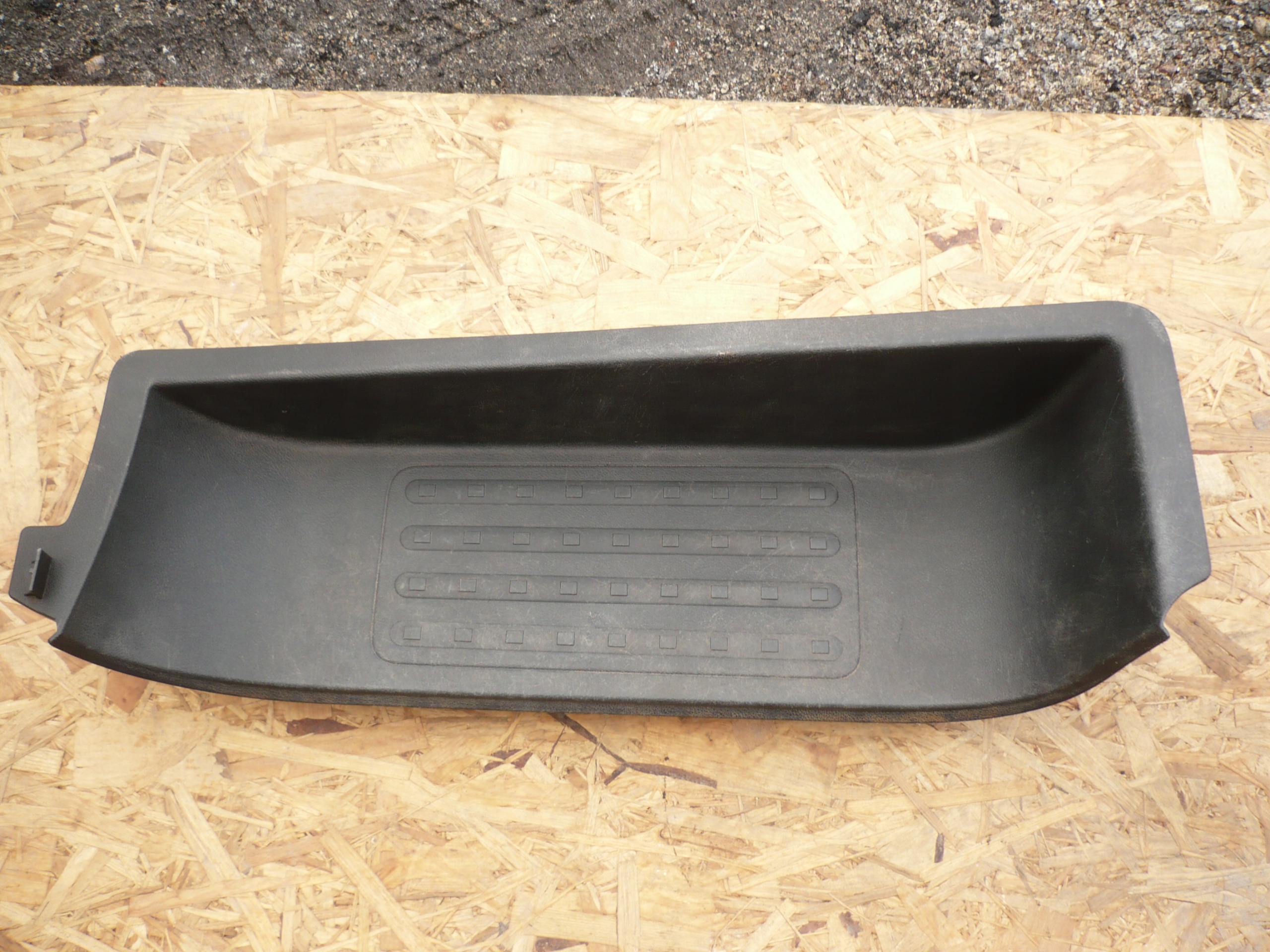 VW T5 PRAWY STOPIEŃ NAKŁADKA PROGU PRÓG PRZÓD