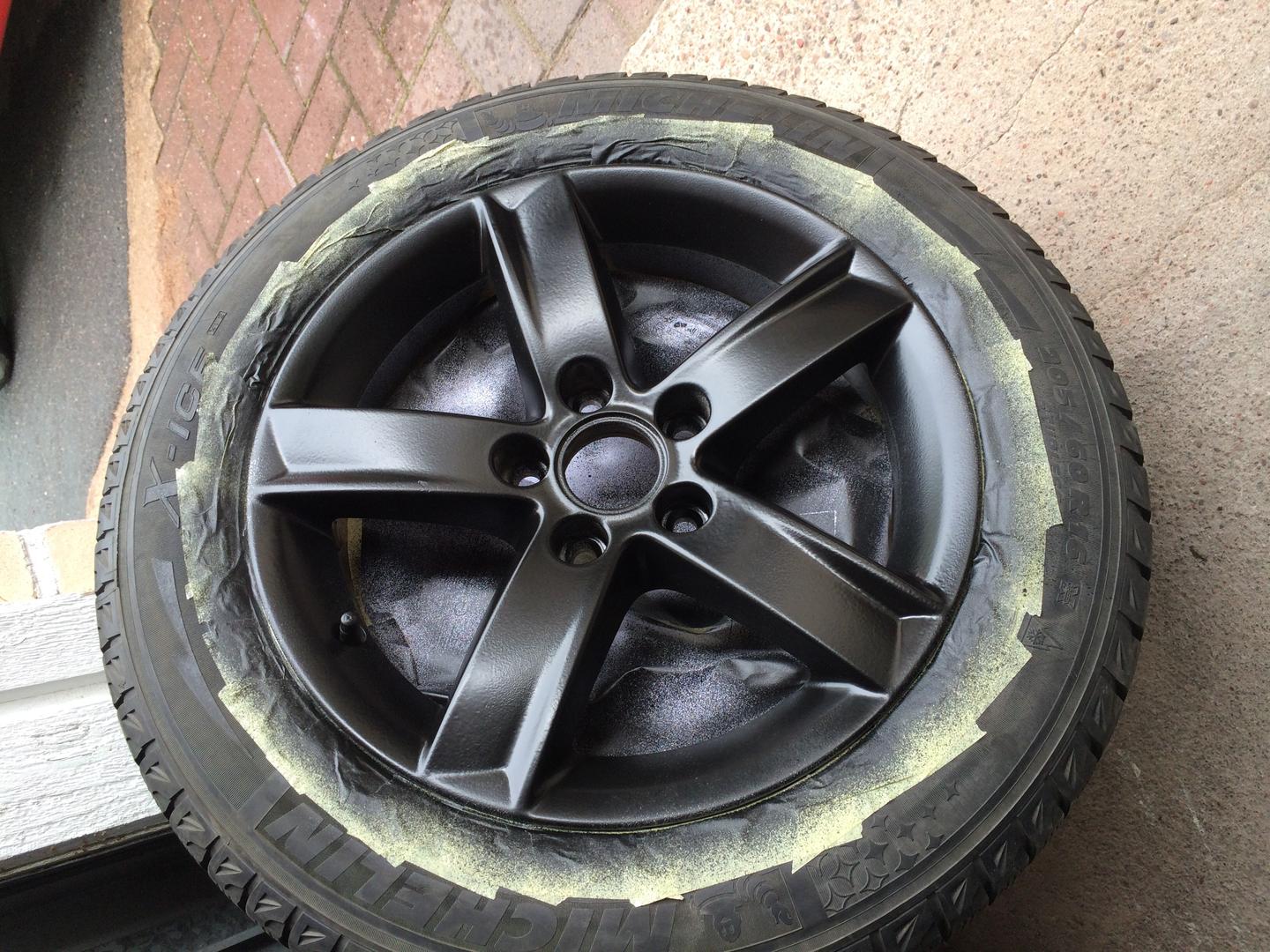 CZARNY MAT GUMA FOLIA spray RUBBER MASTON 946 EAN (GTIN) 72828885