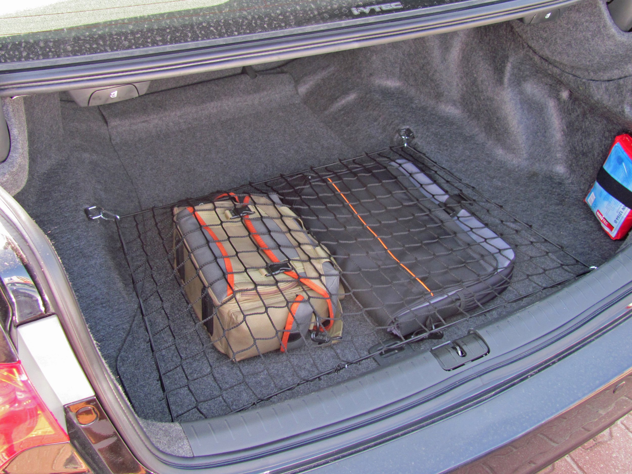 SIATKA DO BAGAŻNIKA HONDA ACCORD VIII SEDAN 08-15 Numer katalogowy producenta K0055