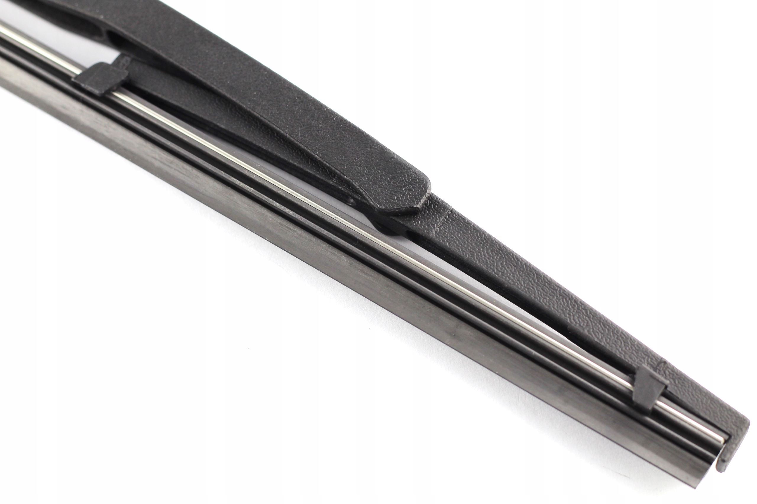 RAMIĘ WYCIERACZKI TYŁ +PIÓRO SKODA FABIA I 99-07 Strona zabudowy tył