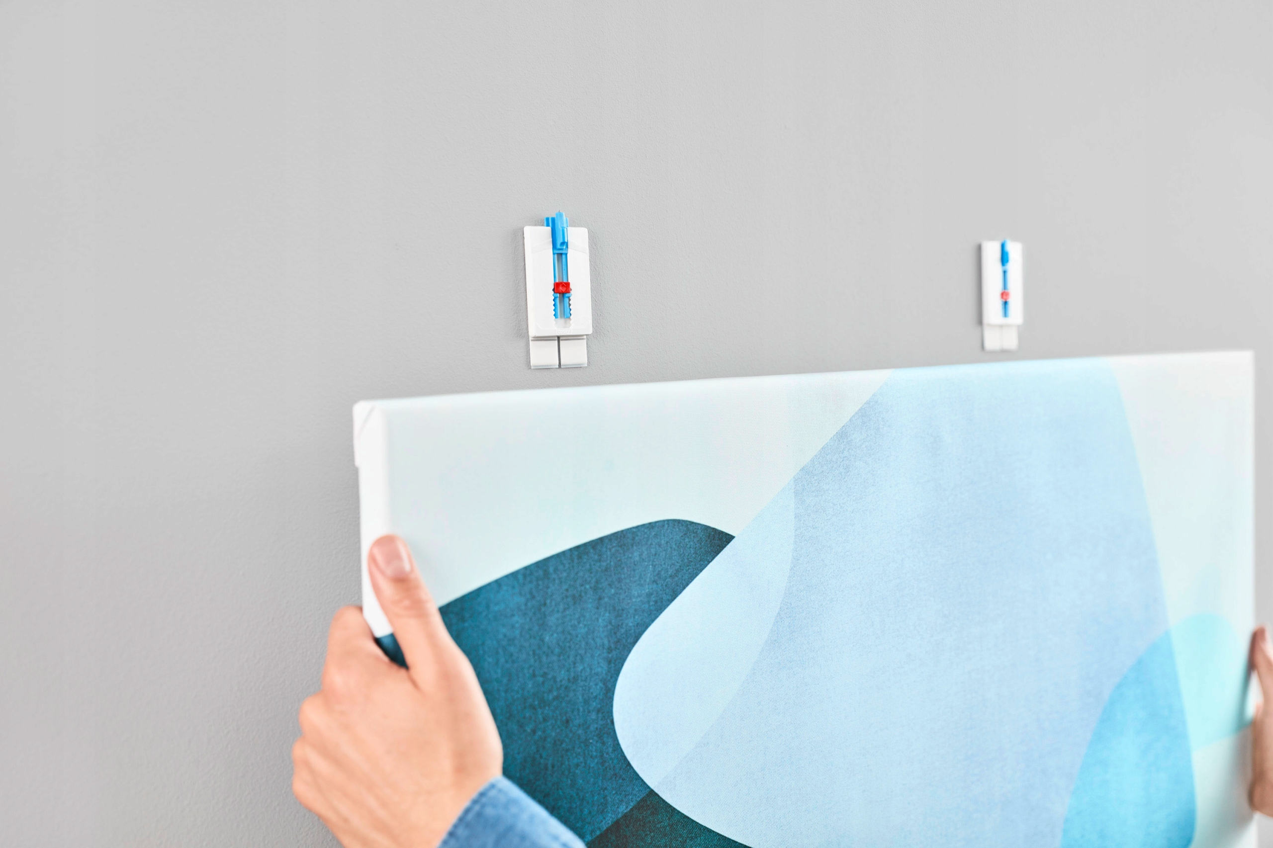 Gwóźdź samoprzylepny do obrazów płótna tesa haczyki 2x2kg Marka Tesa