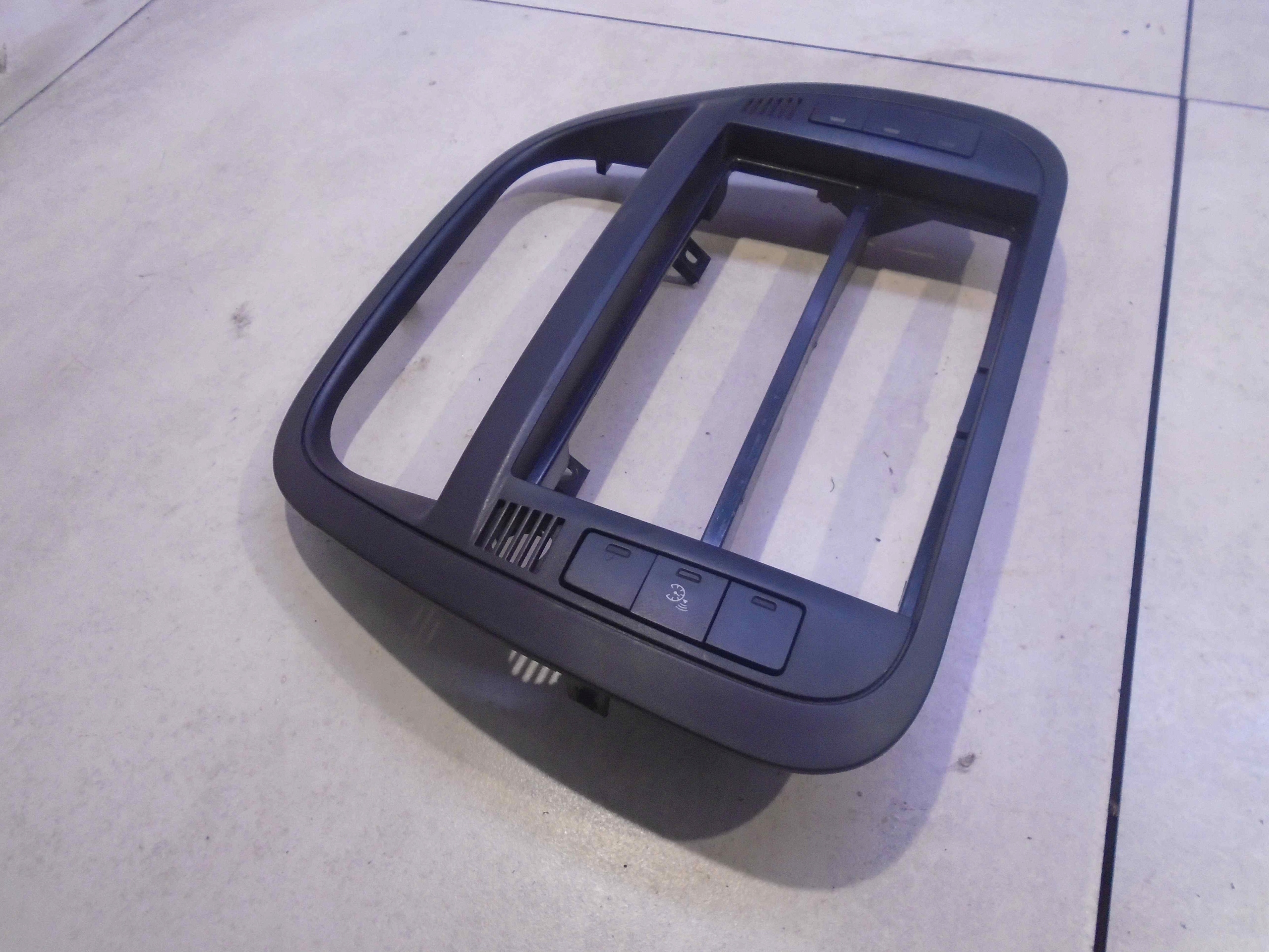 рамка консоли CITROEN C3 1.1 9653074277