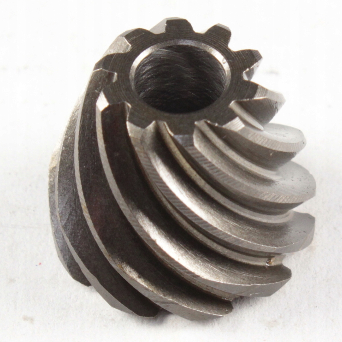 

Makita 9558HN Koło Zębate Szlifierki Kąt. Oryginał