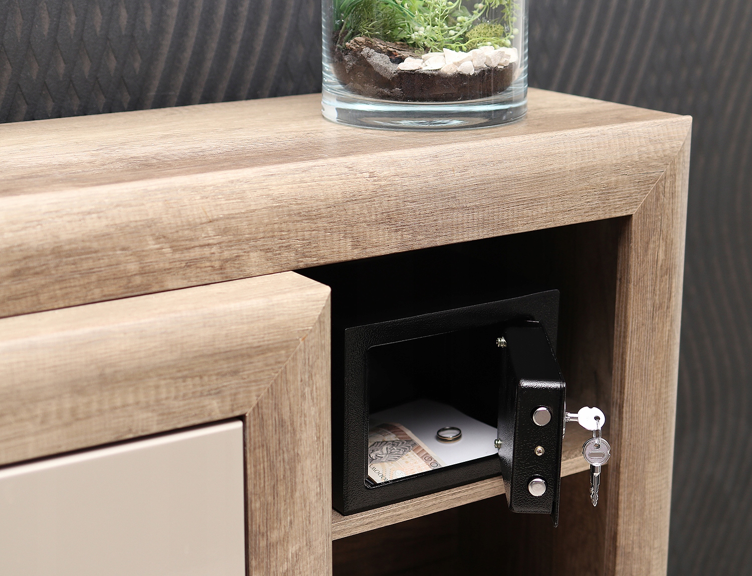 Sejf Domowy Skrytka Kasetka na Klucz Mocny Solidny Marka Malatec