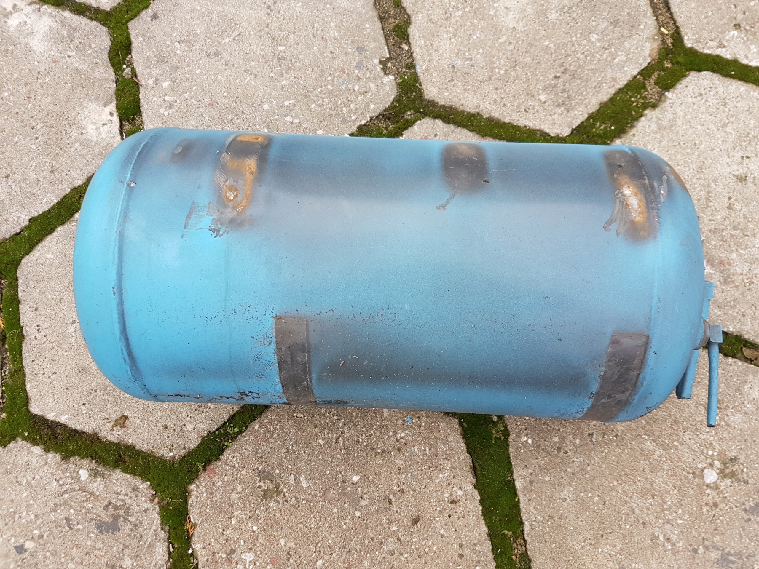 005 432 - ACTROS AXOR Atego воздушный бак 30л 57x27fi A