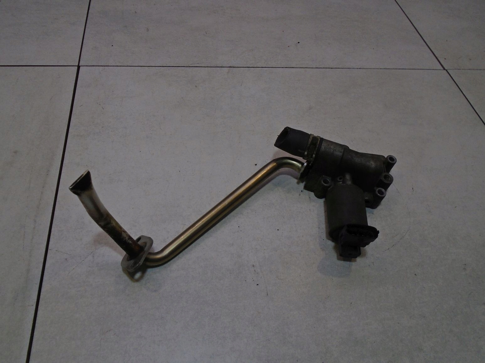 egr ventil OPEL ASTRA G 1.2 90571101
