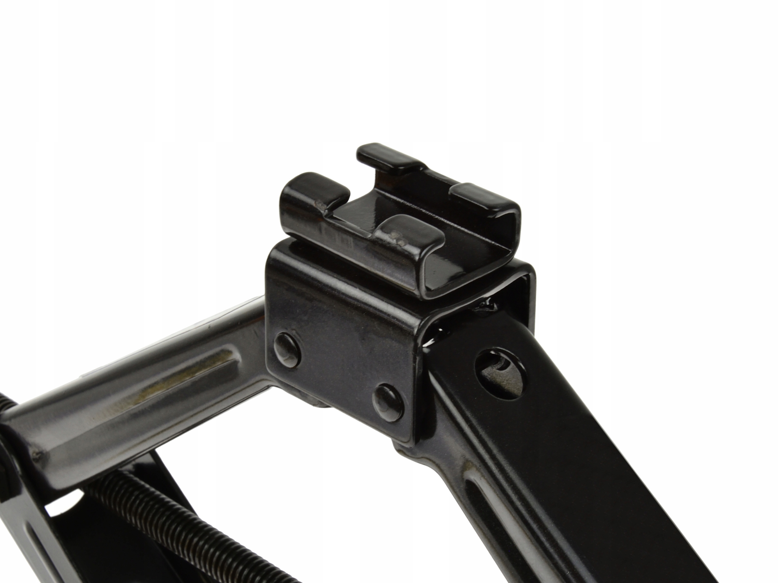 PODNOŚNIK SAMOCHODOWY LEWAREK TRAPEZOWY KLUCZ DO KÓŁ ŻABA TRAPEZ 1,5 T Waga produktu z opakowaniem jednostkowym 2.3 kg