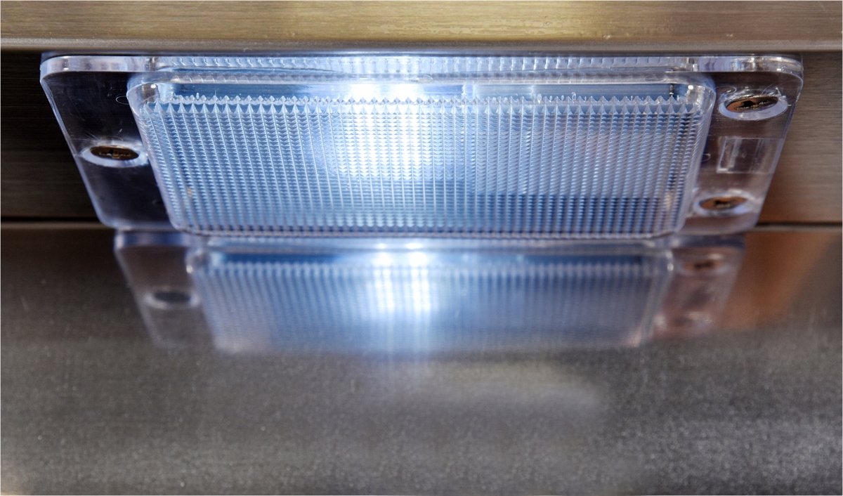 SZAFA MROŹNICZA 600L GN2/1 STAL NIERDZEWNA YATO Materiał obudowy metal