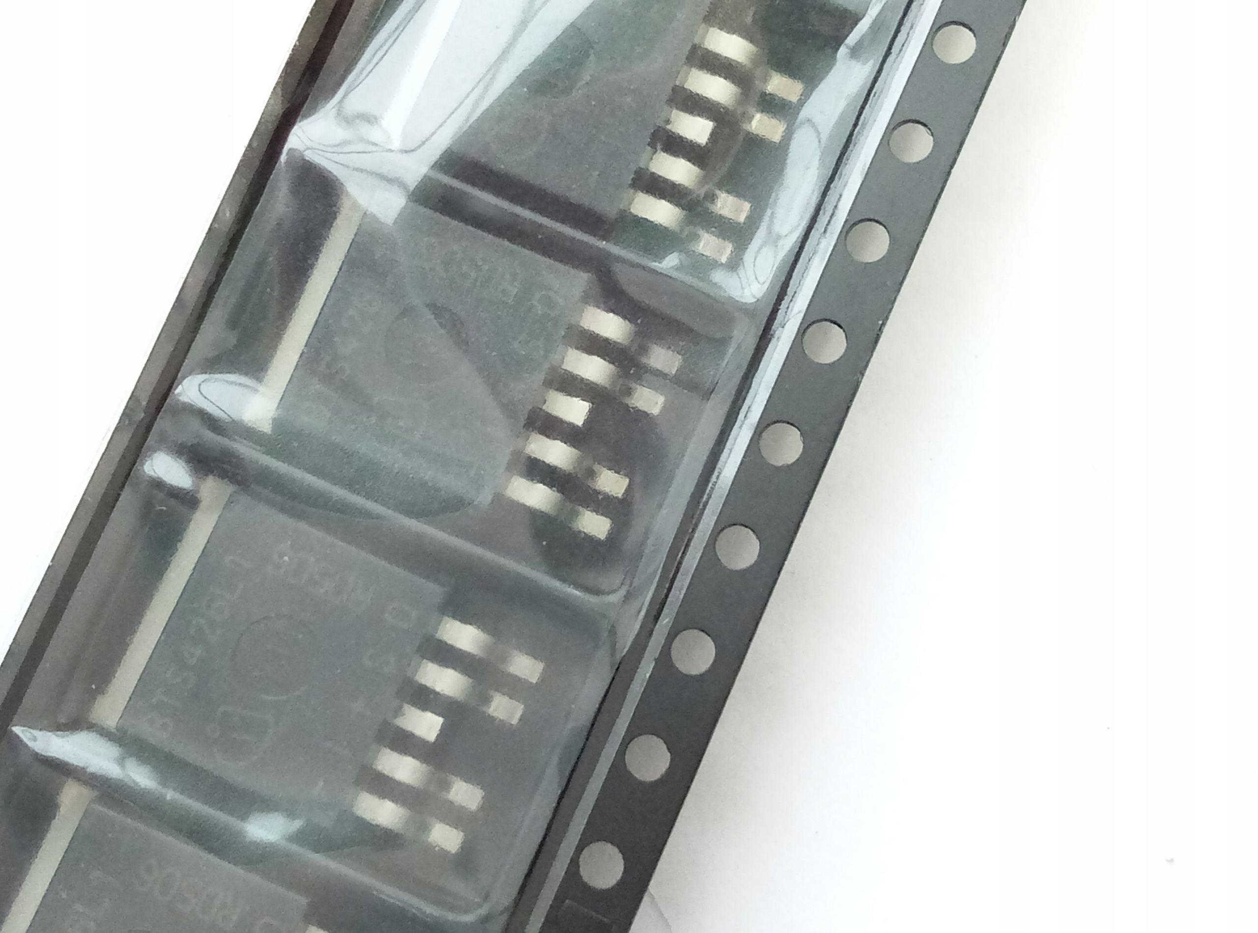 [1szt] BTS426 Power Switch 16A 43V Infineon