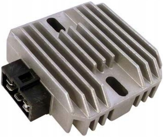 Regulátor Napětí Piaggio Tph 125 4T Typhoon