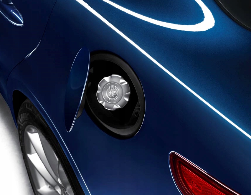 50549327 - ALFA ROMEO АЛЮМИНИЕВАЯ КРЫШКА ТОПЛИВНОГО БАКА БЕНЗИН