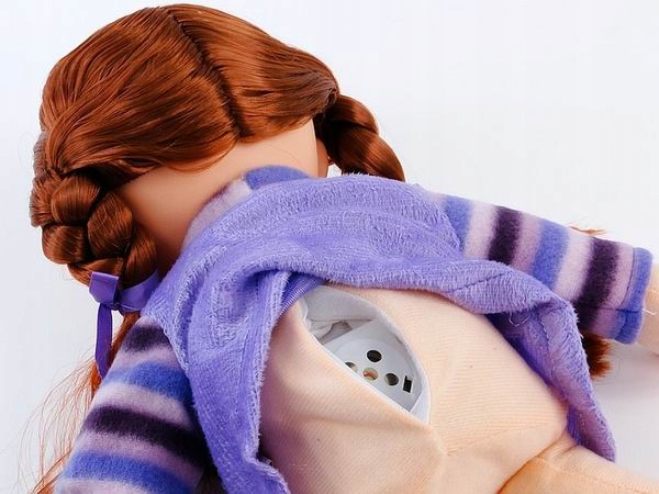 LALKA mięciutka BOBAS śpiewa i mówi DŁUGIE WŁOSY Bohater brak