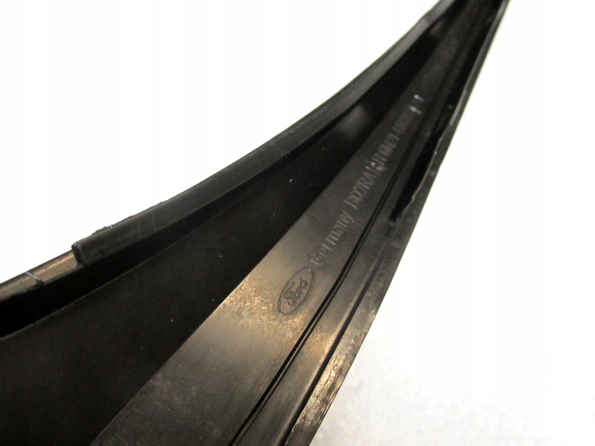 Ford OE 1773616 listwa szyby czołowej Producent części Ford OE