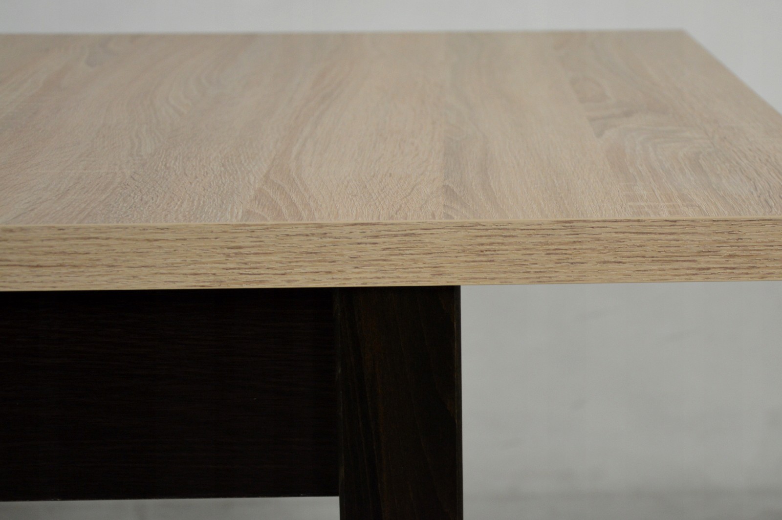 Duży Stół rozkładany 80x160/200 cm + 8 krzeseł Wysokość stołu 76 cm