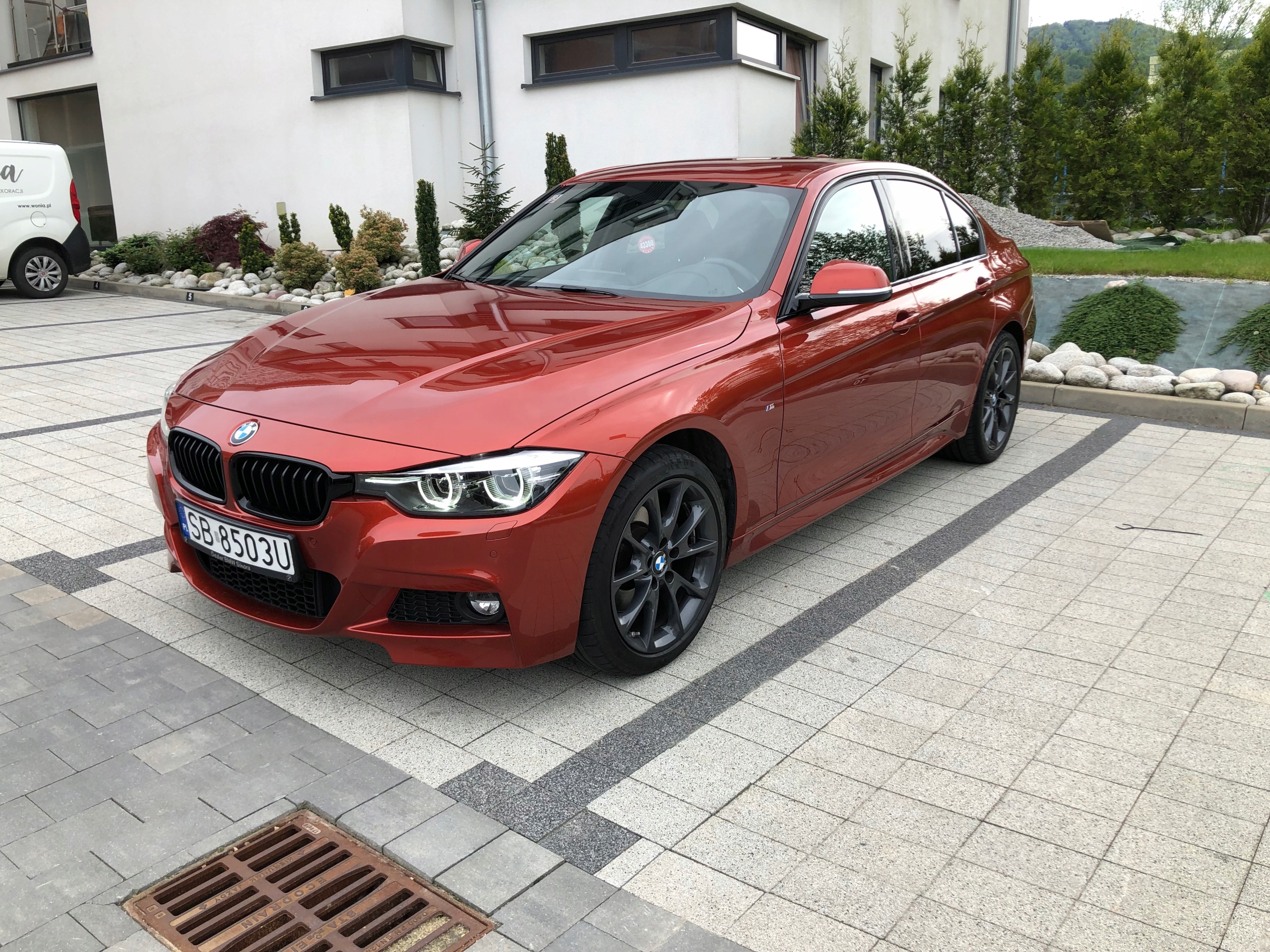 Wynajme samochód BMW 330i xdrive 252km 8144223347