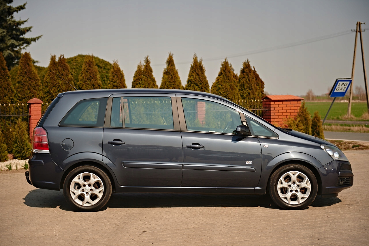 OPEL ZAFIRA OPC Line 1.8 140KM BENZYNA ALU17 8081745125